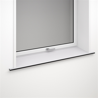 Ljusgrå fönsterbräda i kompaktlaminat - 13 mm Ljusgrå med svart kärna 3153